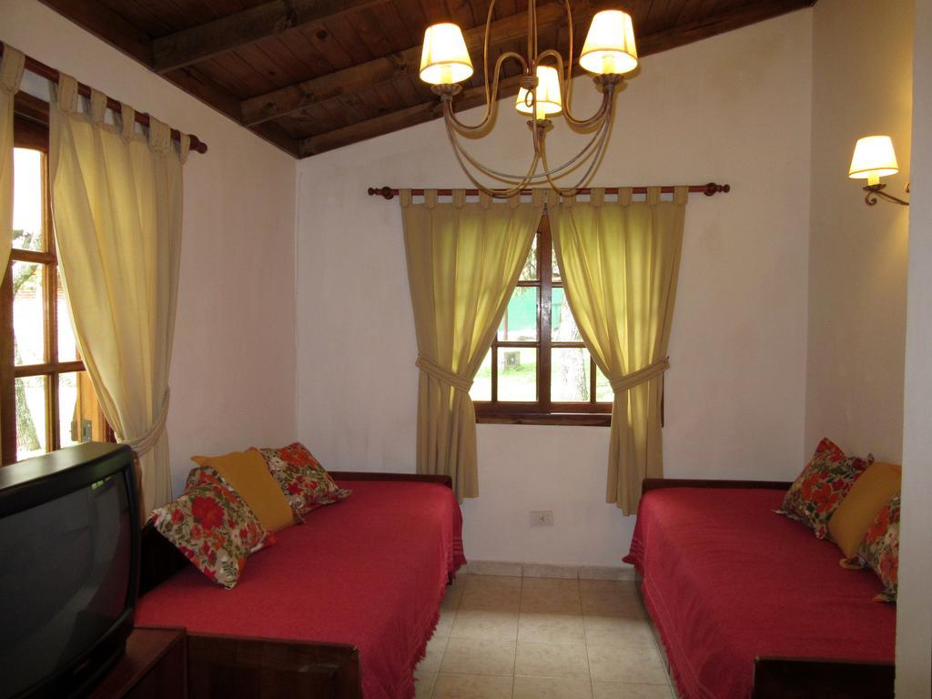 Cabanas Los Algarrobos บียา เฮเนรัล เบลกราโน ภายนอก รูปภาพ